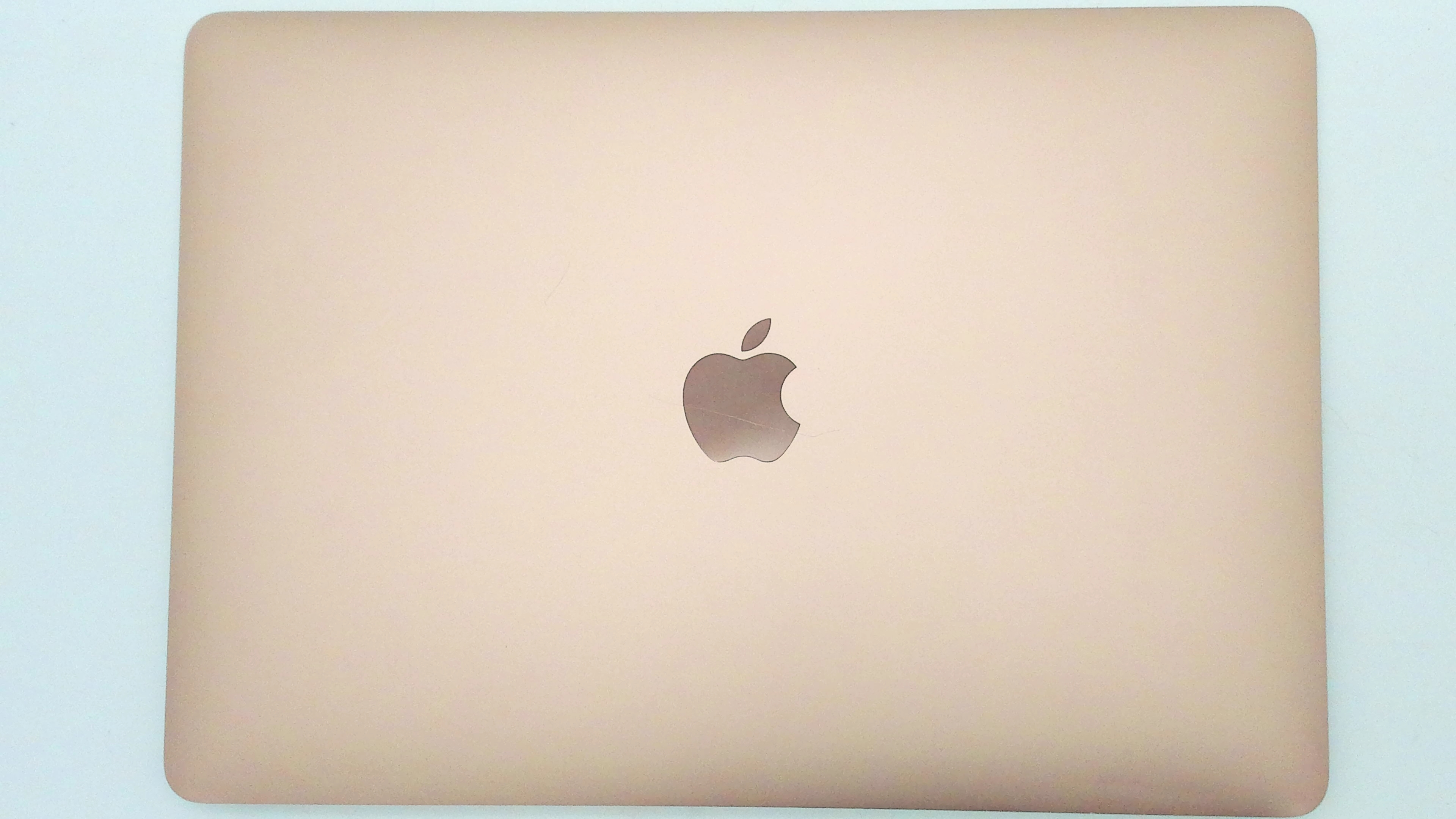 Apple - Mac Book Air 2018ローズゴールド　A1932 Amazon.com: Apple 2018 MacBook Air with 1.6GHz Intel Core i5